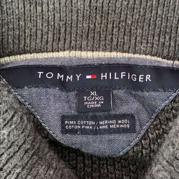 Men’s Tommy Hilfiger Grey Sweater - Picture 2 of 4